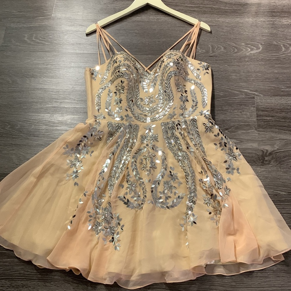 Stylish Cocktail Party Dress